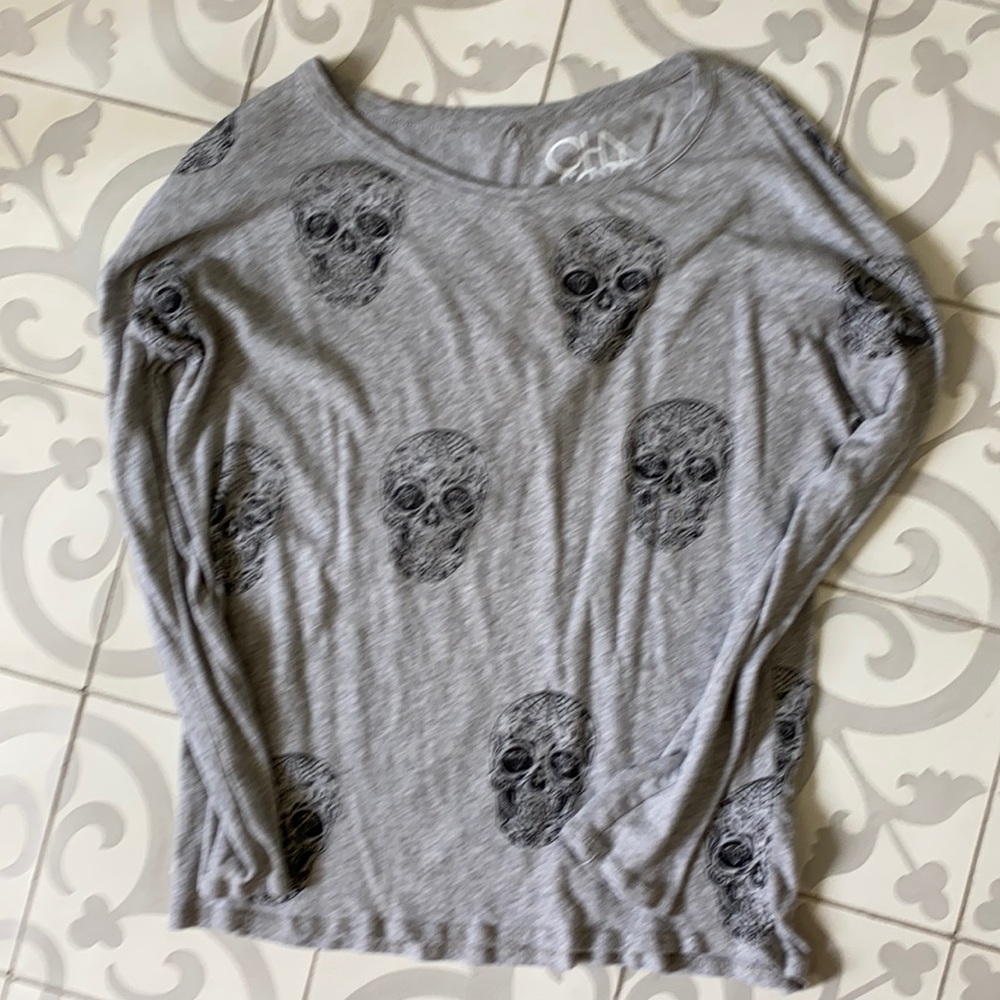 Chaser Brand long sleeve skull tee